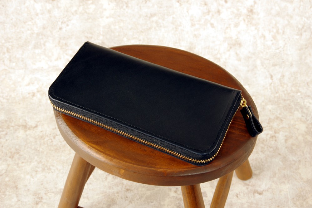 《オイルヌメ》◇ラウンドファスナー長財布◇ブラック◇le020