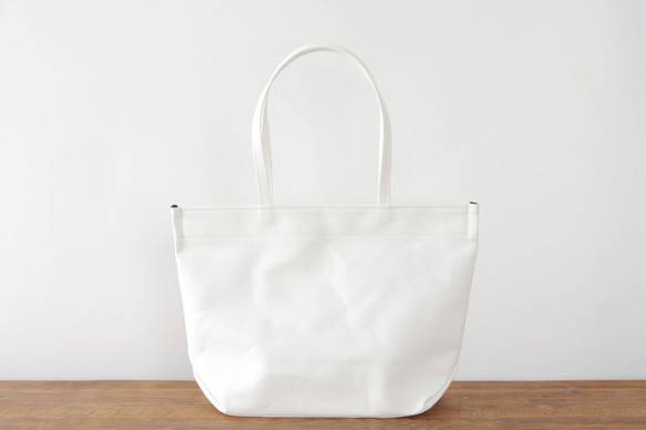 《Canvas》Simple tote Bag オフホワイト 1枚目の画像