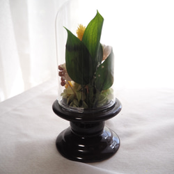 ガラスドームのプリザーブドフラワーの仏花（ミニサイズ）お供え　お盆　法事　贈り物 6枚目の画像