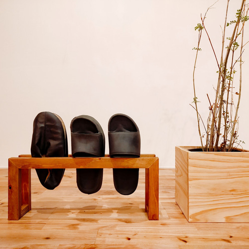 かっちゃん☆管315☆イタリア製☆アイアン製☆薔薇モチーフ☆スリッパラック 管315☆イタリア製☆アイアン製☆薔薇モチーフ☆スリッパラック