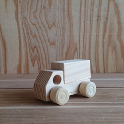 手作り　木のおもちゃ『ミニカー3点セット』 3枚目の画像