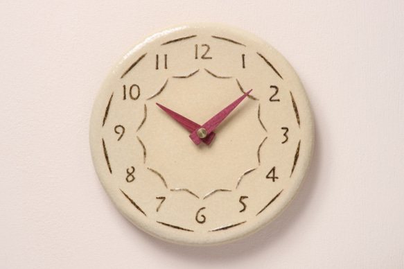 陶製掛け時計φ185（ベージュ） 1枚目の画像