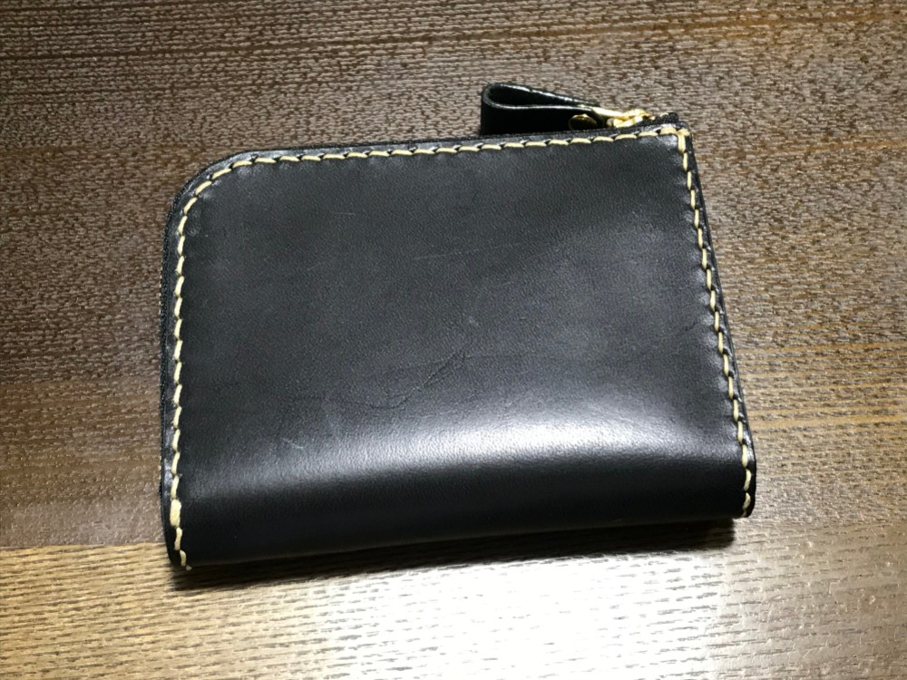 L型ショートウォレット　ブラック