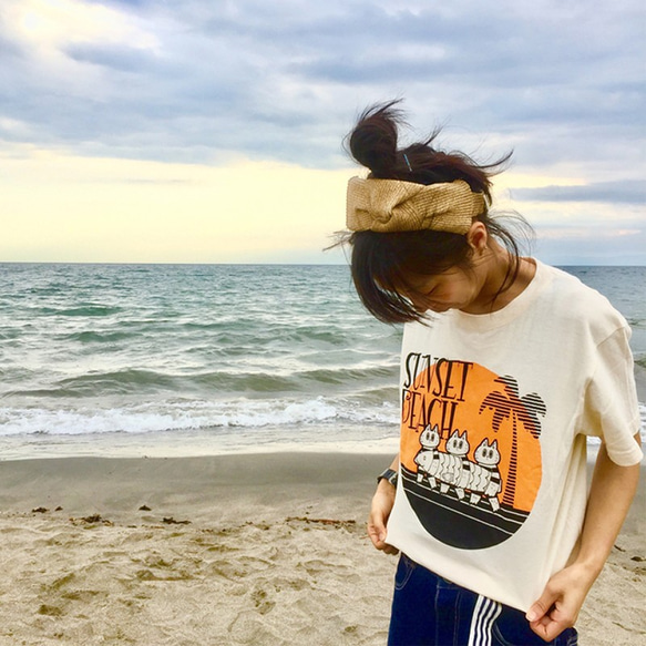 サンセットビーチ ネコ Tシャツ [S] 2枚目の画像