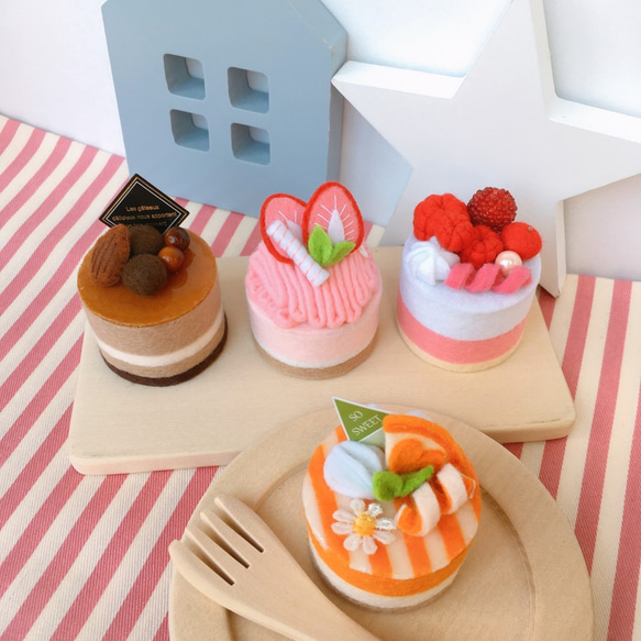 おままごと＊4種のフェルトケーキセット【05】 おもちゃ・人形
