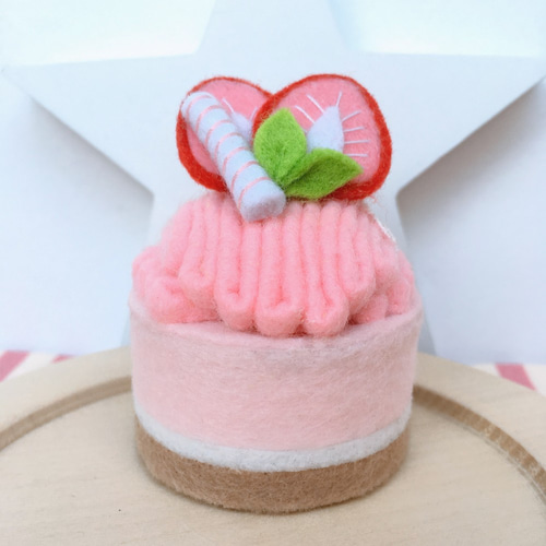 のんページ＊フェルトケーキ dc9e3e8f5e414db3c3d63852f02930