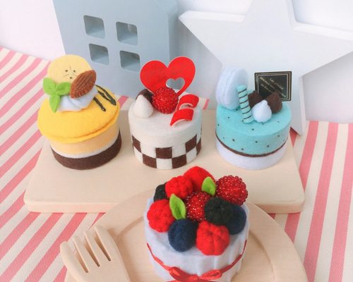 くるみ　お誕生会ケーキ(フェルト) くるみ お誕生会ケーキ(フェルト) くるみ お誕生会ケーキ
