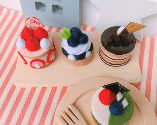 おままごと＊4種のフェルトケーキセット【14】 おもちゃ・人形