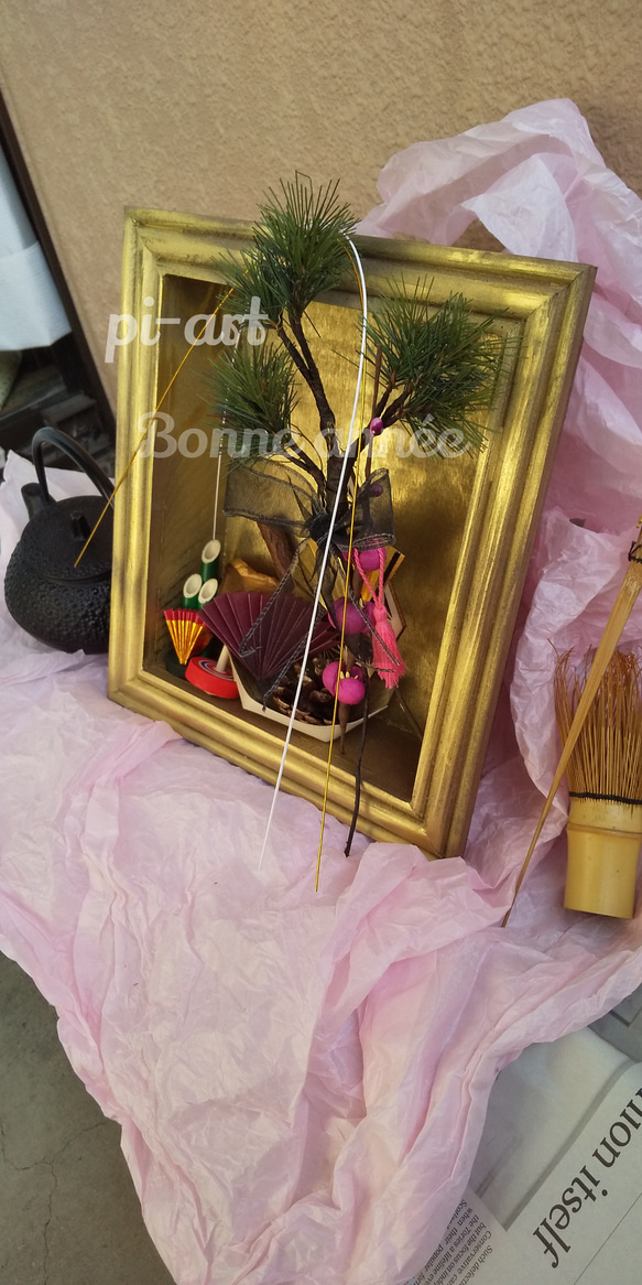 SoldOut[お正月飾り]シャビーゴールド日本画風の木箱のお正月 2枚目の画像