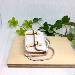 革細工　ミニチュアリュック型かばん　横幅3センチ〜 miniature. 3枚目の画像