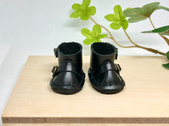 革細工　丸エンジニアブーツ　ぬい用　一足　miniature  boots. 4枚目の画像