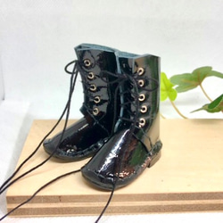 森き　編み上げブーツ　一足　leather craft miniature  boots. 1枚目の画像