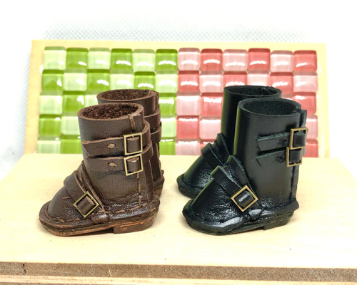 N　ミニチュアブーツ 1_c9ff93762020e9a40f6d686928a7