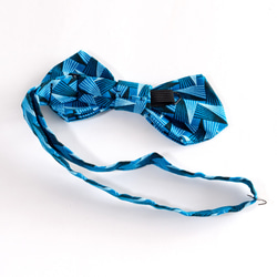 GEOMETRIC BLUE SHWESHWE BOW TIE 3枚目の画像