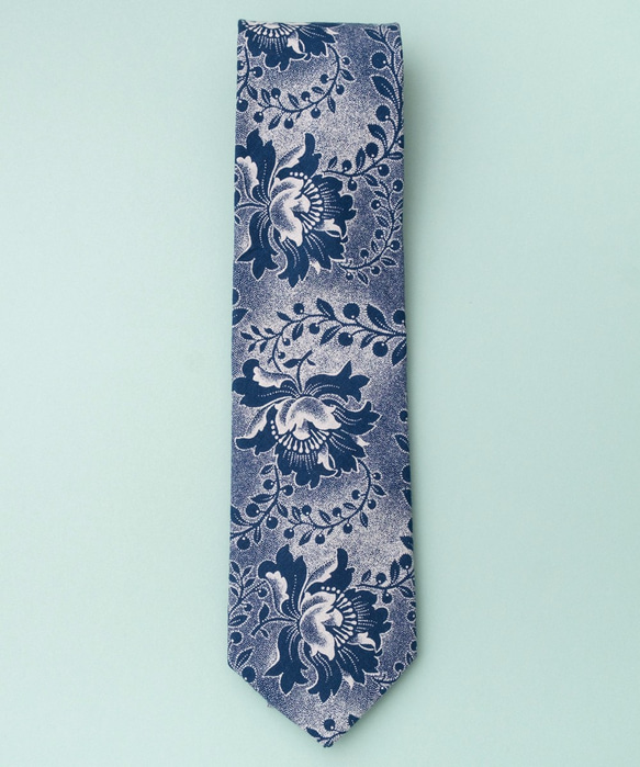 靛藍花·非洲Schwebrew領帶 第1張的照片