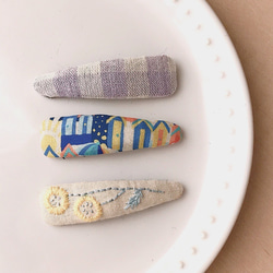 【送料無料】刺繍　リバティ　パッチンピン♡3個セット 1枚目の画像