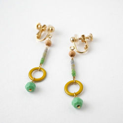 【限定1点】まきまきスティックピアス/イヤリング（イエロー×グリーン） 2枚目の画像