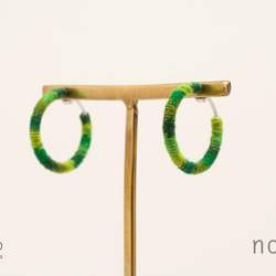 まきまきフープイヤリング（グリーン）　【受注制作】 3枚目の画像