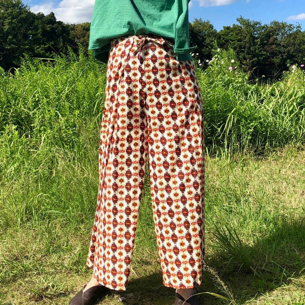 エスニック柄　ビスコース　巻きパンツ　ふつう巻68㎝　M丈94㎝　　№20008