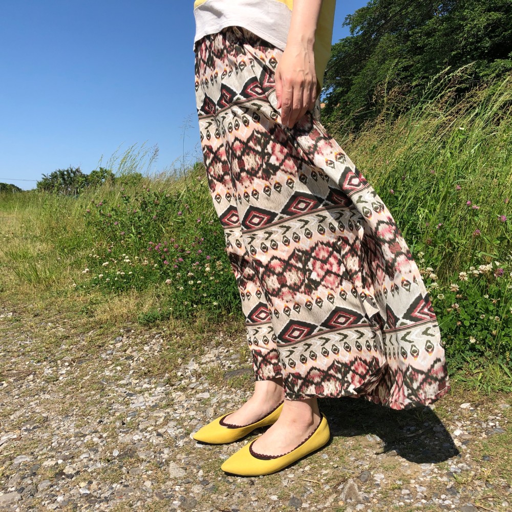 エスニック柄　ビスコース　巻パンツ　ほっそり巻63㎝　L丈98㎝　　№19001