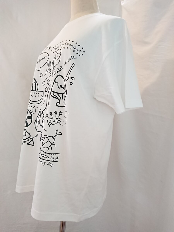 アトリエichiオリジナル！夏をぎゅっと詰め込んだ✨楽しいプリントtシャツ※生地色ホワイト×ブラック 5枚目の画像