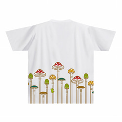 きのこ柄(カエルつき)Tシャツ(大人〜子供サイズ)【全面プリント】 3枚目の画像