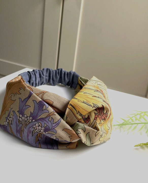 僅售出 2 件 ❣️ 使用威廉莫里斯設計面料 ⭐️️ 海葵黃×紫 ⭐️ 頭巾髮帶 第2張的照片