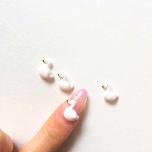 選べる/白鳥さん3Dネイルパーツ/デコパーツ ネイルチップ（つけ爪