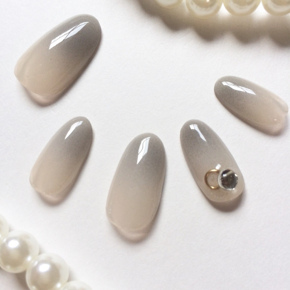 PULNAILS STUDIO グレーグラデーションネイルチップ 3f6c5e10fa3e8c351964dfa7845bff