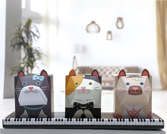 3匹のおめかしネコBOX / ペーパークラフト / ギフトボックス / クリアケース付き 1枚目の画像