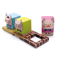 3匹の子ぶたBOX / ペーパークラフト / ギフトボックス / クリアケース付き 1枚目の画像