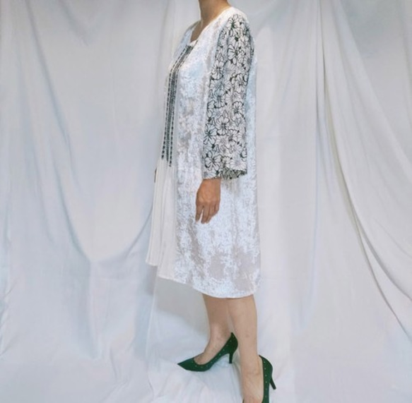 ⚡️Mother's made⚡️刺繍袖ベロアワンピース 4枚目の画像