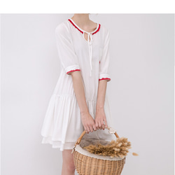 【M】二重スカート仕様刺繍付き大人可愛いワンピース♪ 1枚目の画像