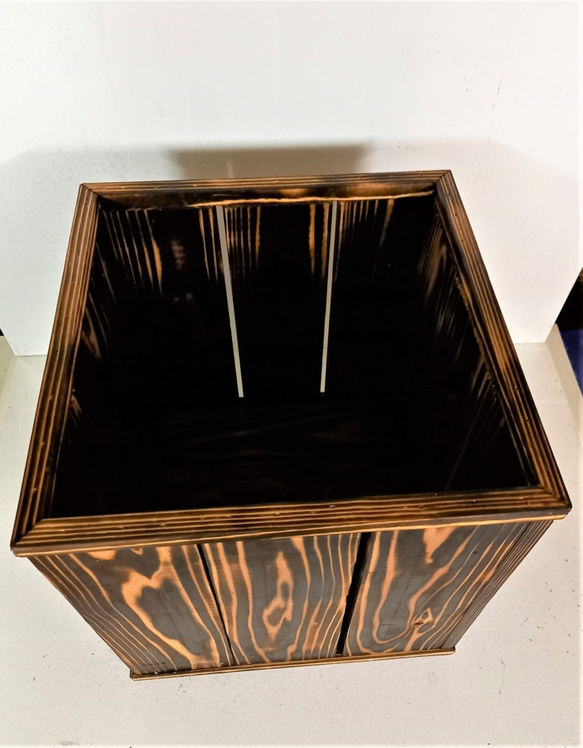 焼杉柿渋塗植木鉢ボックス 3枚目の画像