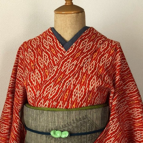 ウール 単衣着物 上品な朱赤にかすり柄 着物 さまだや 通販｜Creema  