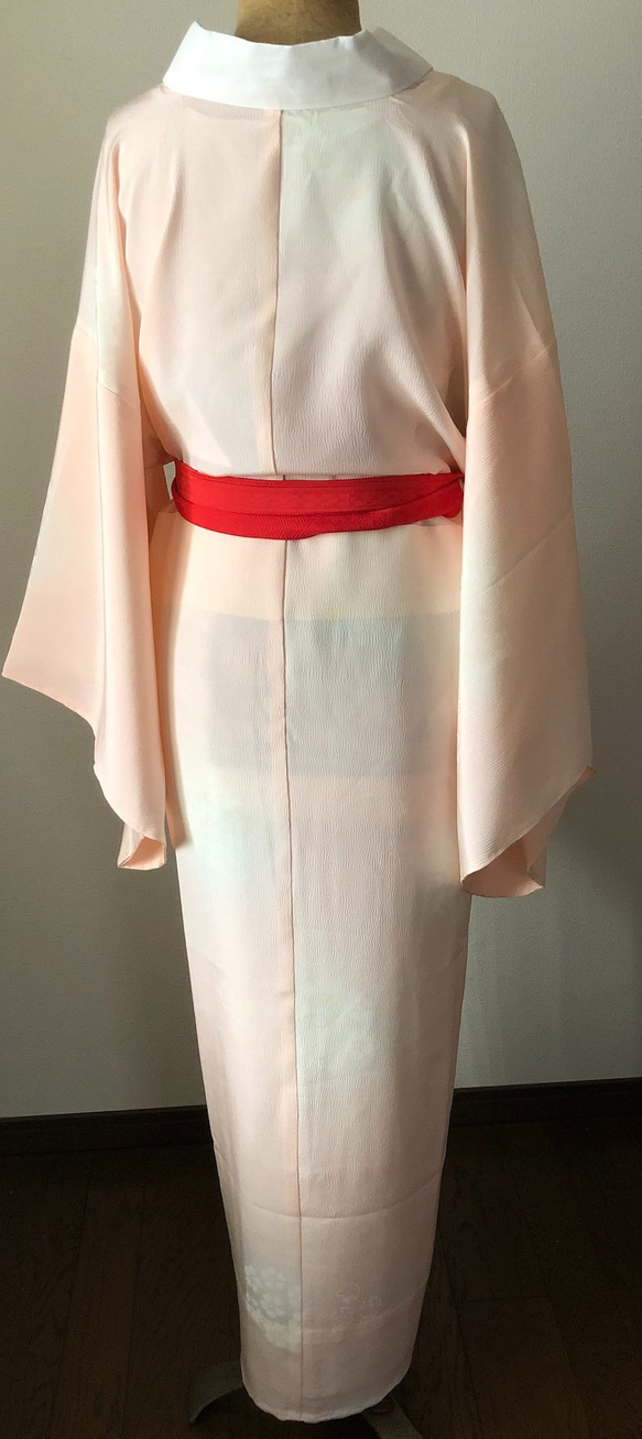 正絹　袷長襦袢　ベビーピンクにぼかしの梅柄　無双袖　居敷あて付き 4枚目の画像