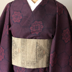 正絹　オーダーメイド結城紬　袷長着　亀甲枠に花柄 1枚目の画像