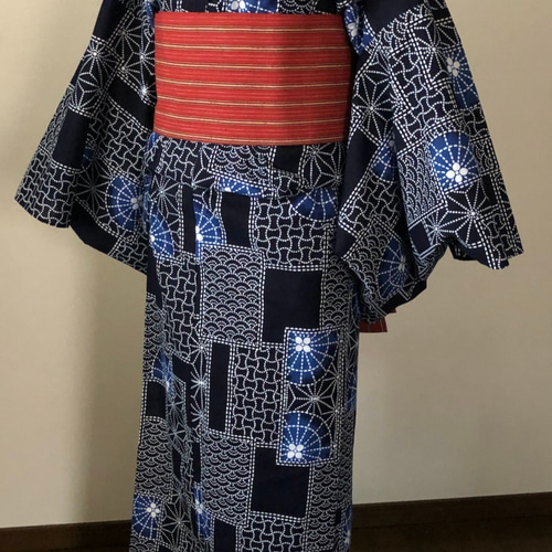 浴衣 紺地に麻の葉青海波など伝統柄 着物 さまだや 通販 11851142