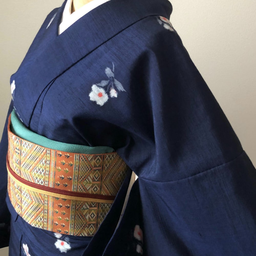 正絹 単衣紬 ネイビー地に小花散らしの絣模様 着物 さまだや 通販  