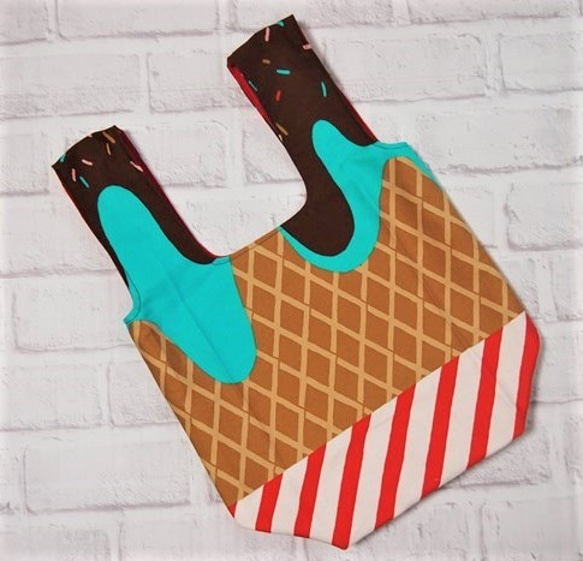 チョコミントアイスクリーム柄のワンマイルバッグ*マルシェバッグ 2枚目の画像