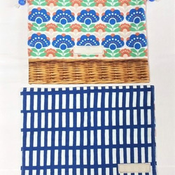 レトロフラワー柄のお弁当袋＆ランチョンマット【ブルー】 4枚目の画像