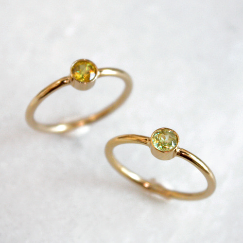 特集掲載》14kgf 希少石*スフェーンの一粒リング 約0.3ct 4mm 特集掲載》14kgf 希少石*スフェーンの一粒リング 約0.3ct 4mm