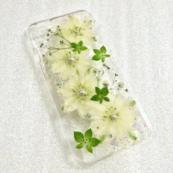 【再販】受注制作✨目覚め✨押し花 iPhone5/5s/SE/6/6s/7/8ケース 3枚目の画像