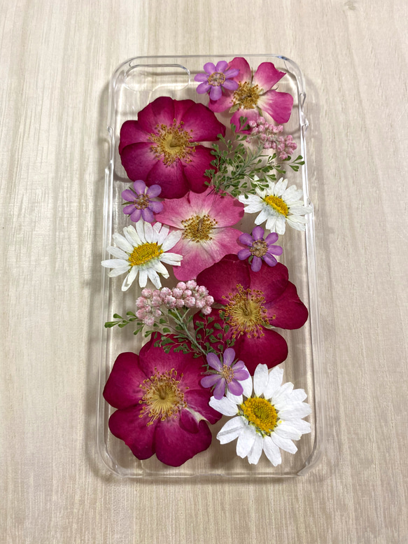 【のり様ご専用】✨ミニバラが舞う時✨押し花 iPhone 8 ケース 2枚目の画像