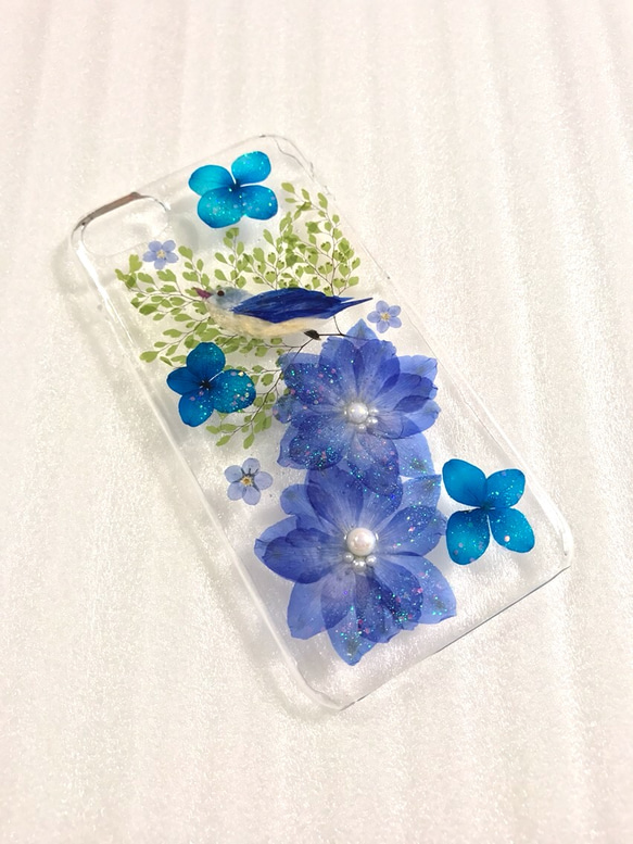 【rs2525様ご専用】✨幸せの青い鳥…デルフィニウム✨ au  AQUOS SERIE SHV34 ケース 2枚目の画像