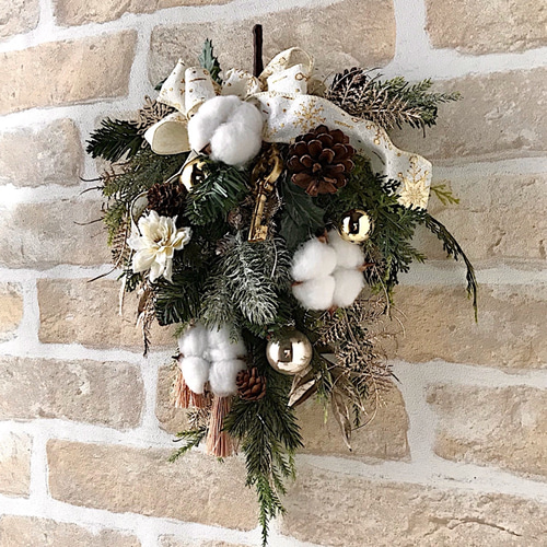 LED電飾付き クリスマススワッグ ホワイト＆ゴールド2 アーティ