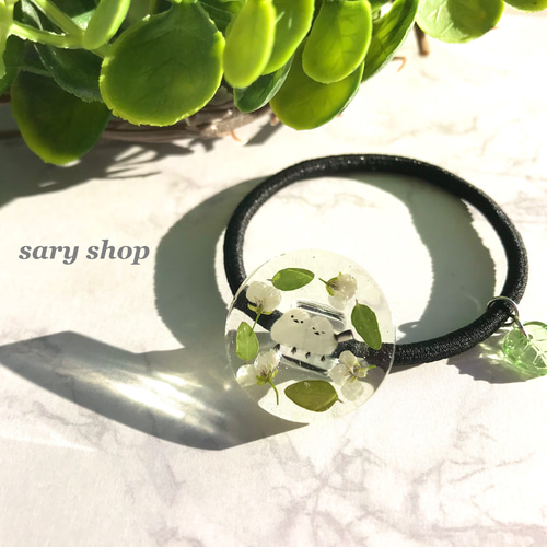 お花遊び小鳥ちゃんラウンドレジンヘアゴム