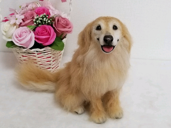 羊毛フェルト　ハンドメイド　ゴールデンレトリバー 羊毛フェルト 犬 額縁入りゴールデンレトリバー 犬フィギュア