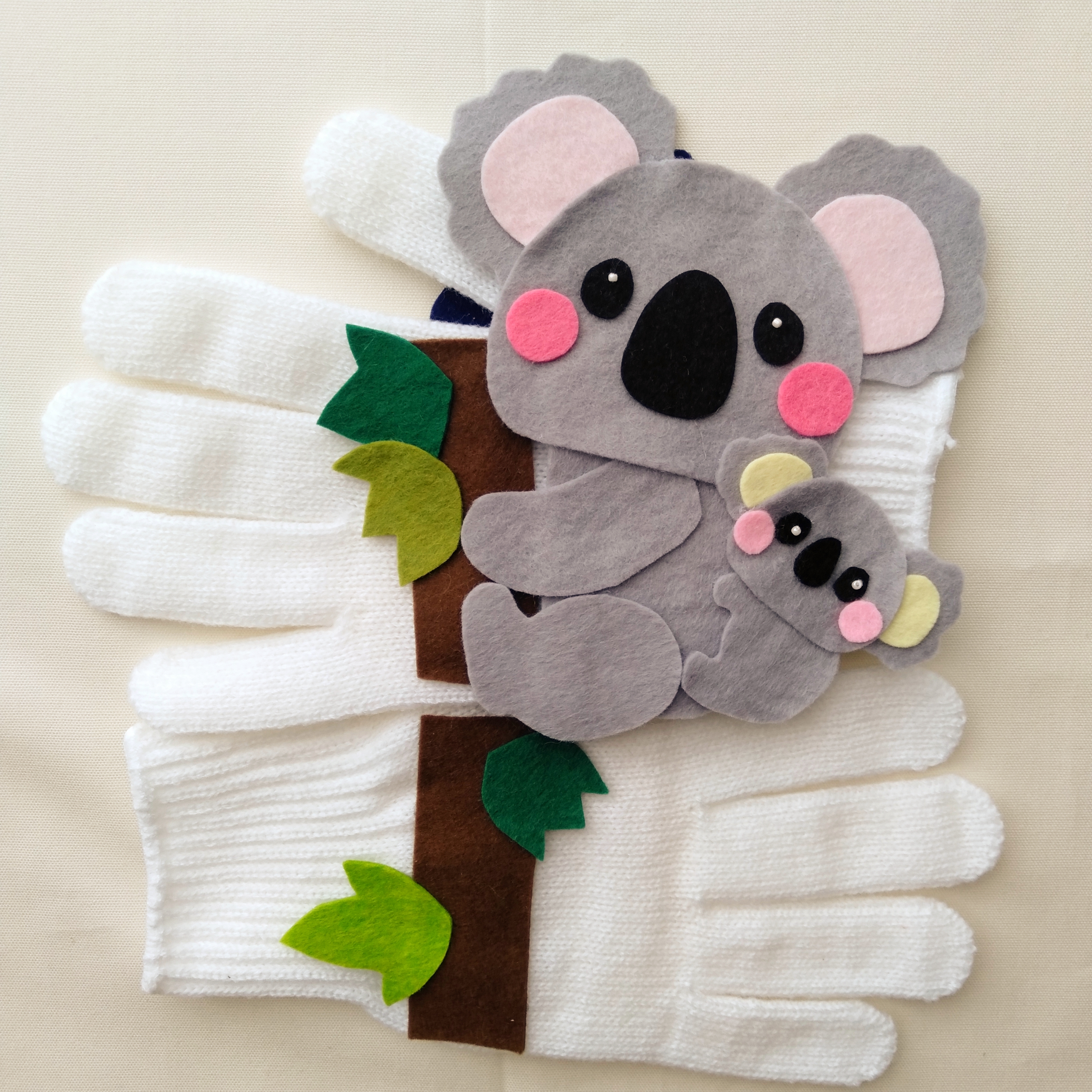 コアラパペット　のぼるよコアラ　手袋人形劇　保育 コアラパペットのぼるよコアラ手袋人形劇保育