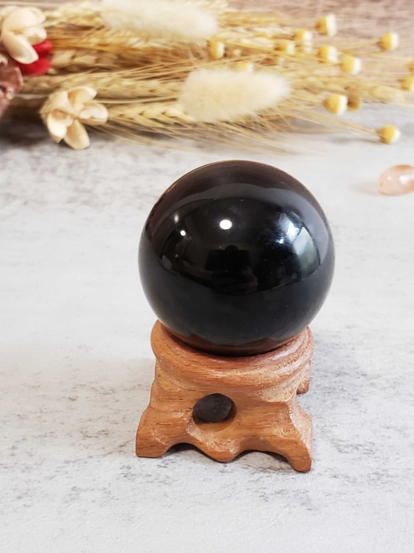【40mm玉 台付き】モリオン 丸玉 高品質 天然 黒水晶球 2枚目の画像